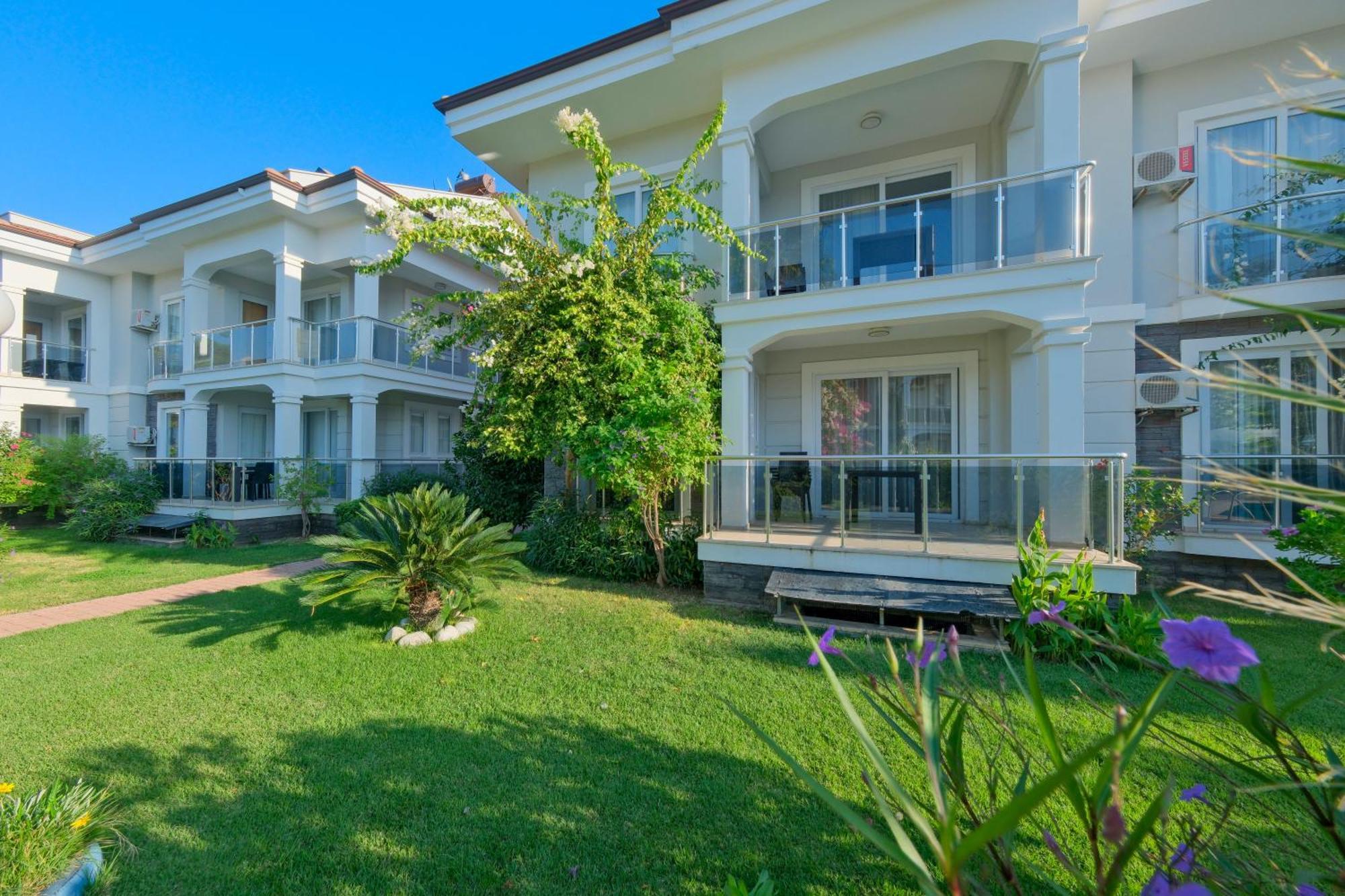 Legend Apartments II 费特希耶 外观 照片